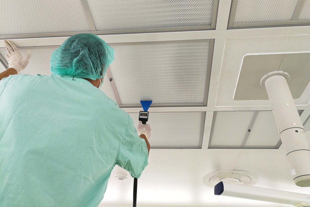 Medición prueba de integridad filtro HEPA ISO 14644 cuarto limpio